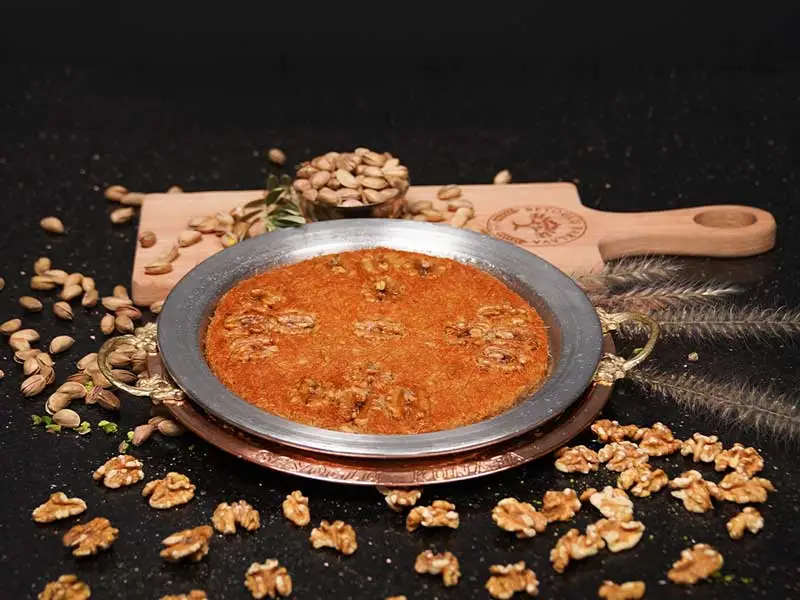 kunafa-with-cream-and-walnut